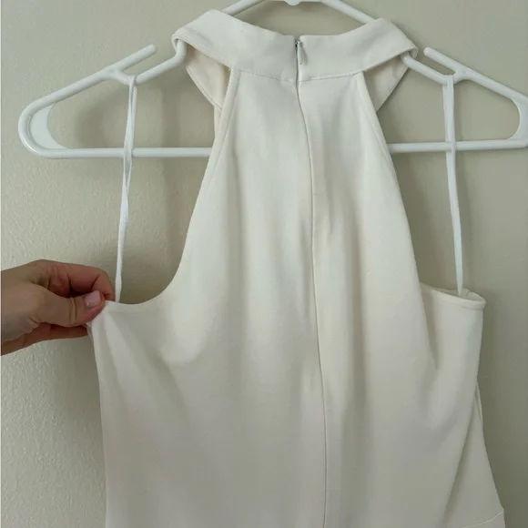 Marcella Sonata Sleeveless Midi Dress in Off White
Size Medium - Picture 9 of 9